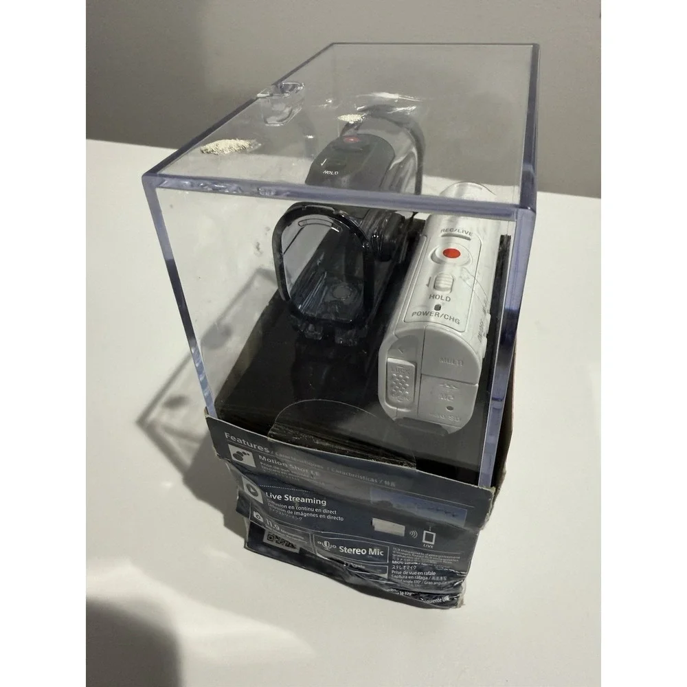 Sony HDR-AZ1 Action HD Camera With Waterproof‎ Case Battery NIB G